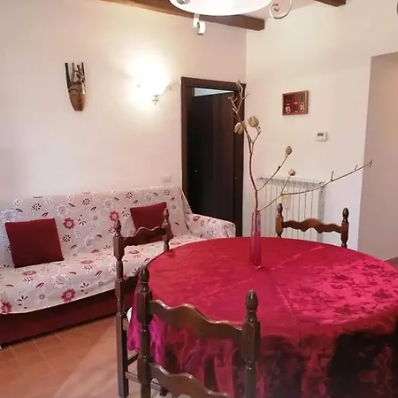 Il Casale Nella Tuscia. Biofarm. Casa Nel Giardino